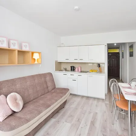 Mieszkanie Sloneczny Kat, 2-Pokoje Apartment